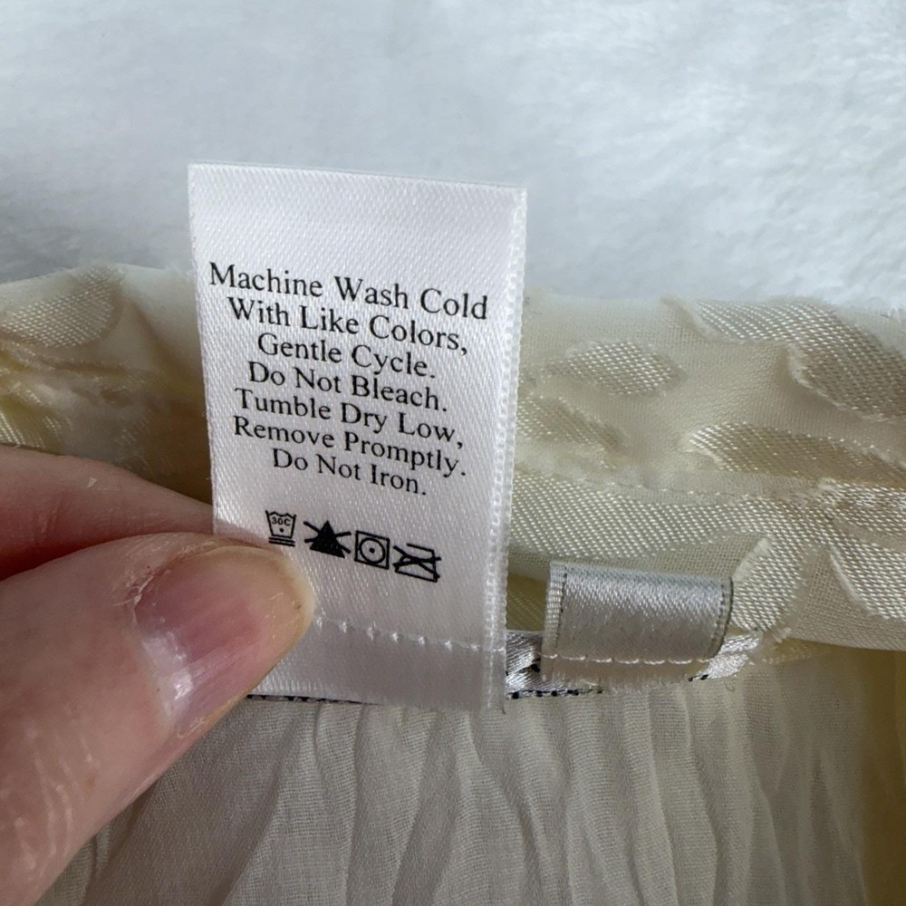 Vintage XL Ivory Satin Top Victorian Renaissance Party Ruffles Romantic Blouse - Picture 8 of 12